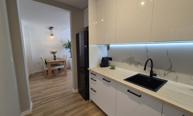 Wederverkoop - Herenhuis - Alicante - La Florida
