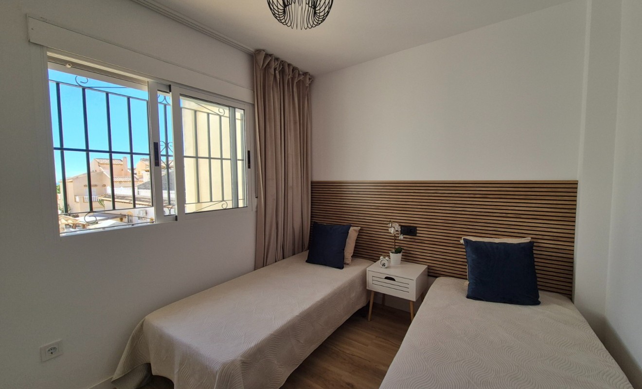 Wederverkoop - Herenhuis - Alicante - La Florida