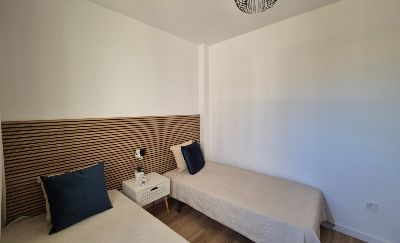 Wederverkoop - Herenhuis - Alicante - La Florida