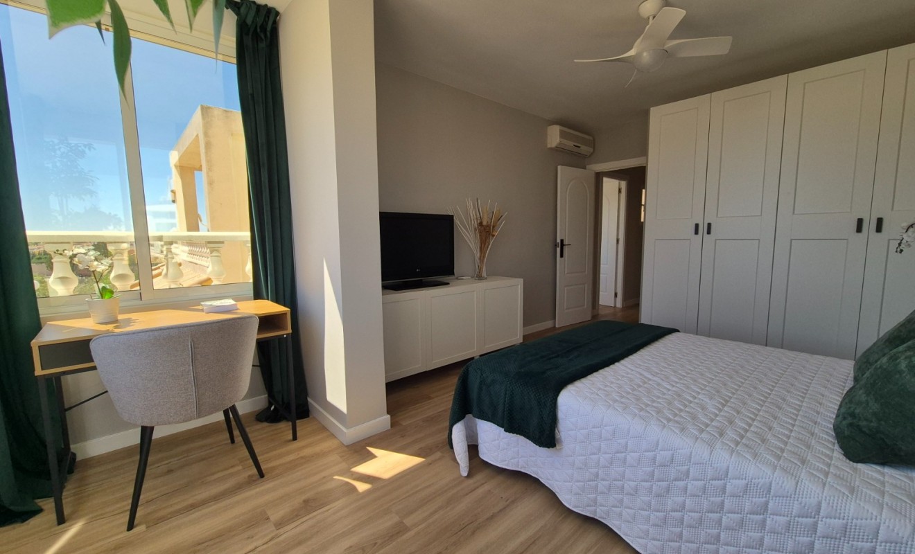 Wederverkoop - Herenhuis - Alicante - La Florida