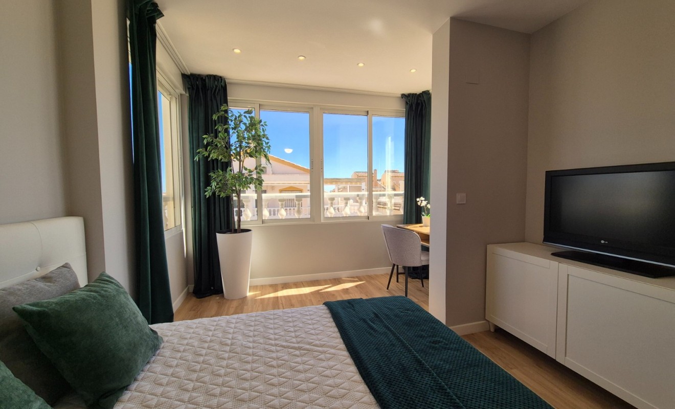 Wederverkoop - Herenhuis - Alicante - La Florida