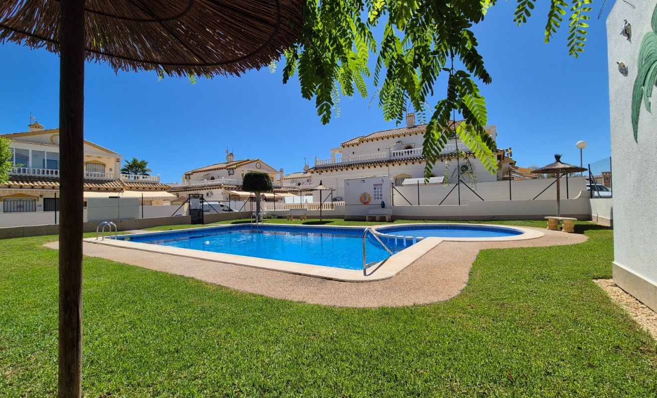 Wederverkoop - Herenhuis - Alicante - La Florida
