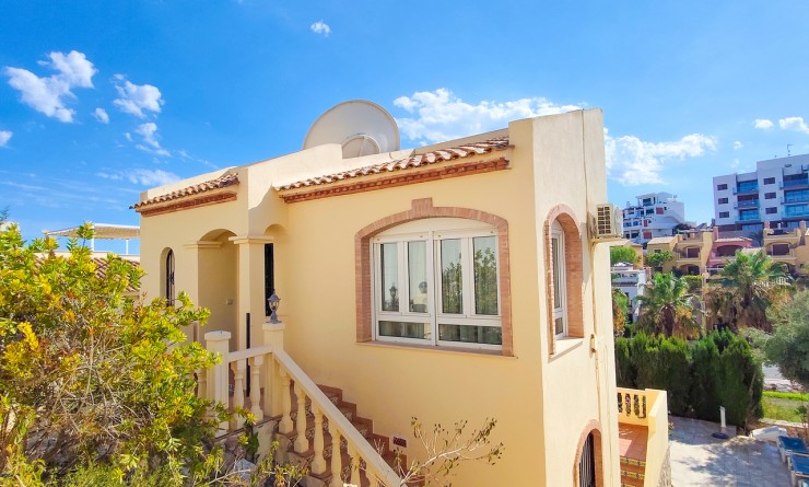 Revente - Villa - Villamartín