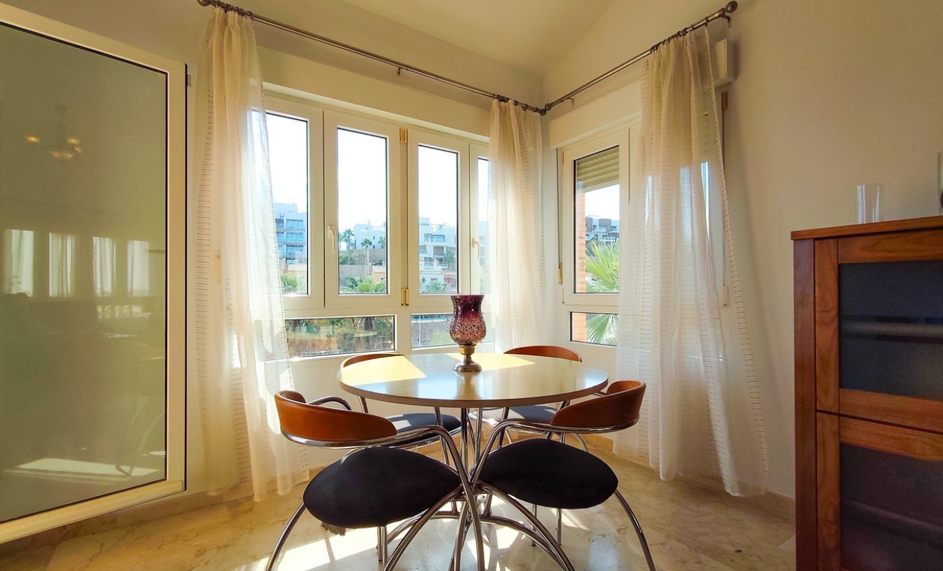 Revente - Villa - Villamartín