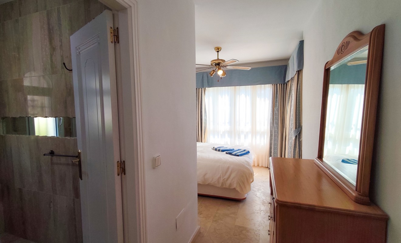 Revente - Villa - Villamartín