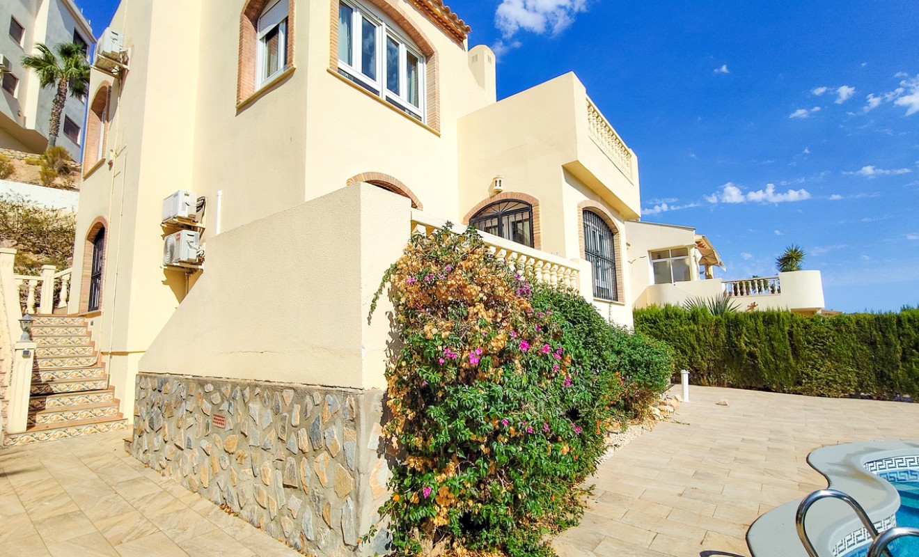 Revente - Villa - Villamartín