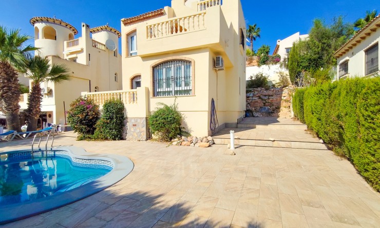 Revente - Villa - Villamartín