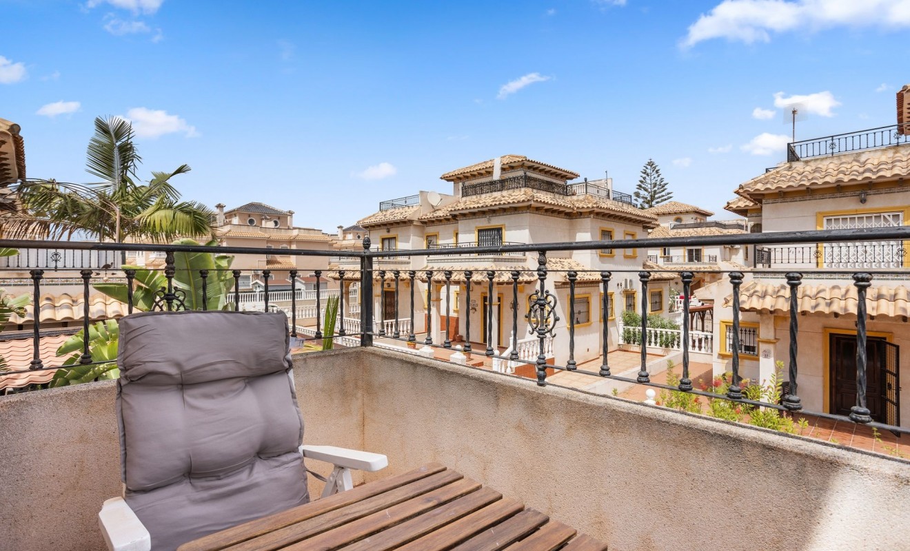 Sale - Semi-detached house - Lomas de Cabo Roig