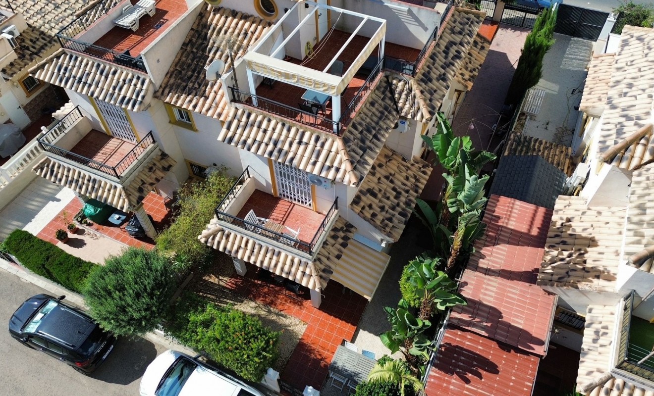 Sale - Semi-detached house - Lomas de Cabo Roig
