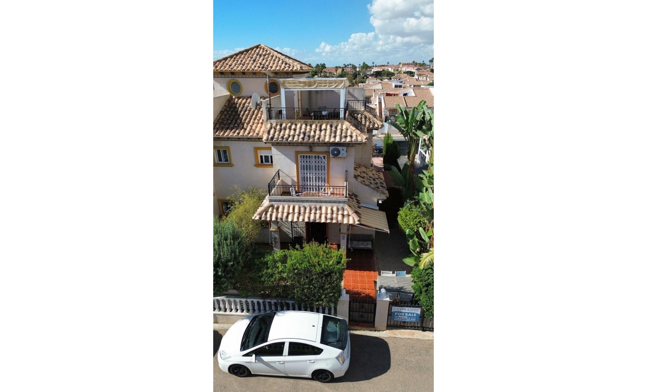 Sale - Semi-detached house - Lomas de Cabo Roig