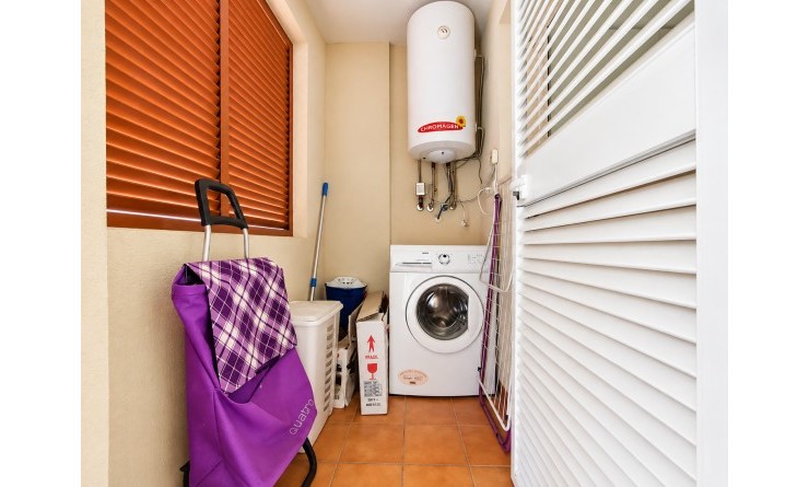 Wederverkoop - Apartment / flat - Orihuela Costa