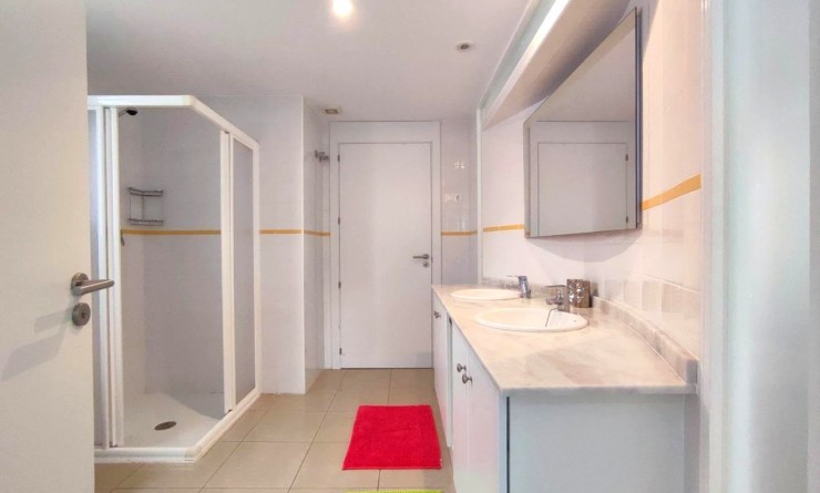 Wederverkoop - Apartment / flat - Orihuela Costa
