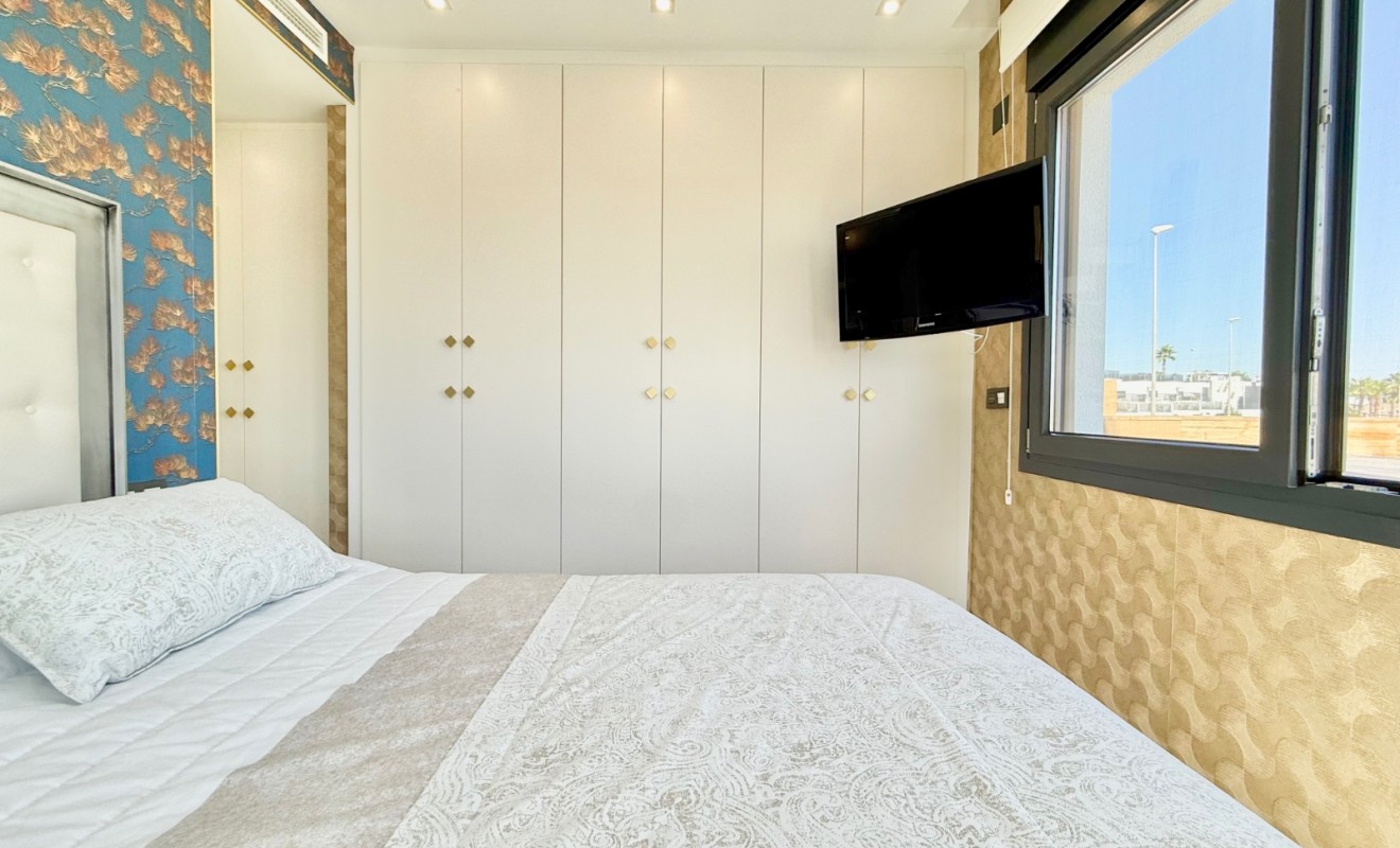 Wederverkoop - Villa - Orihuela Costa - Cabo Roig