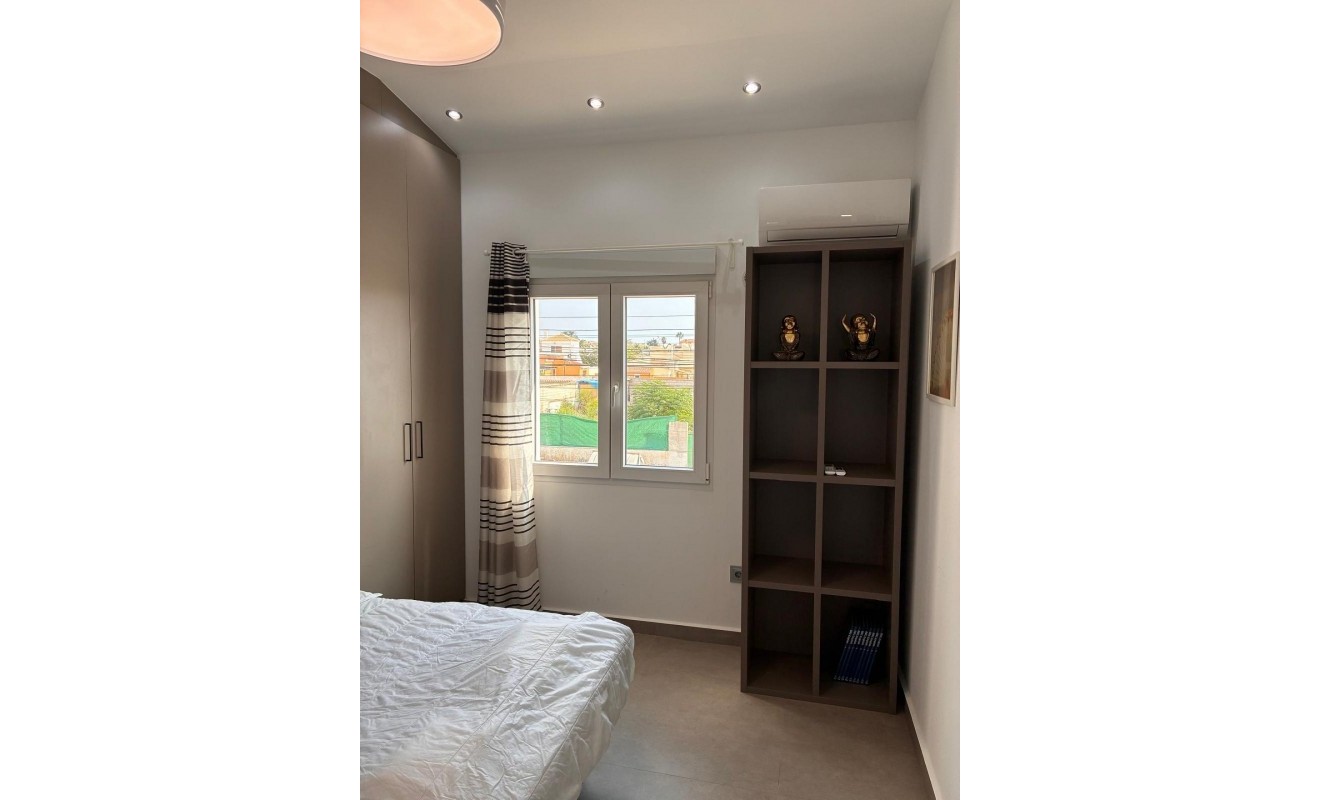 Sale - Apartment - Orihuela Costa