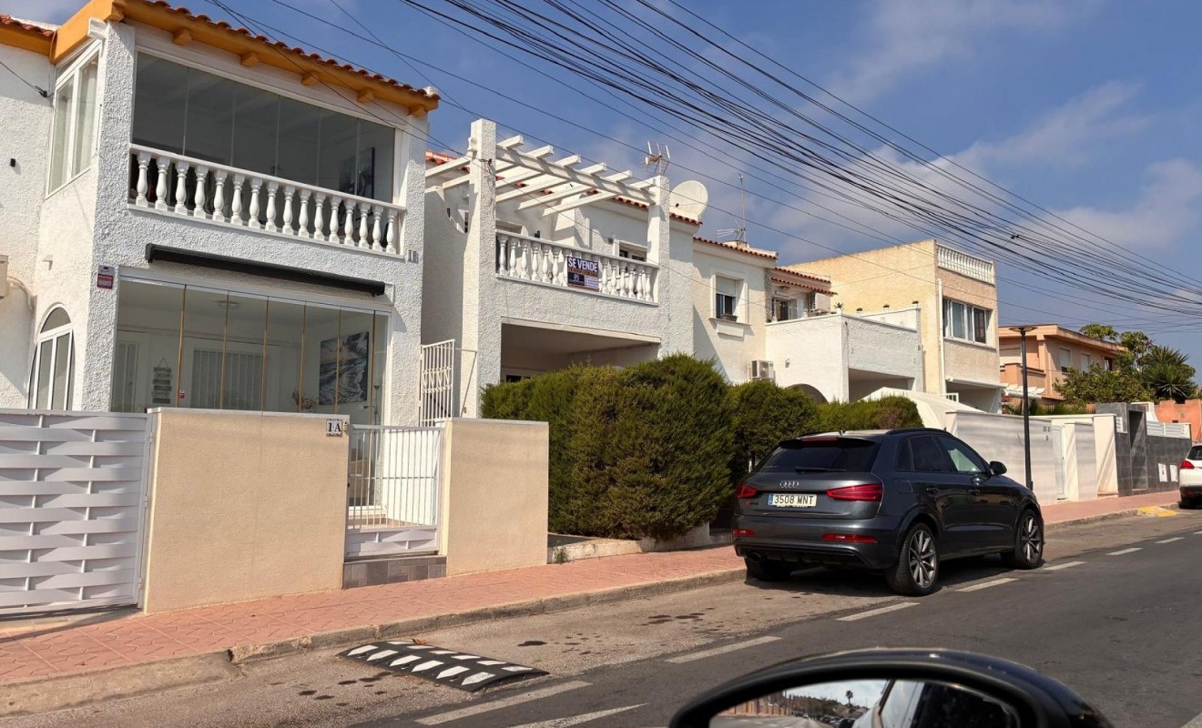Sale - Apartment - Orihuela Costa