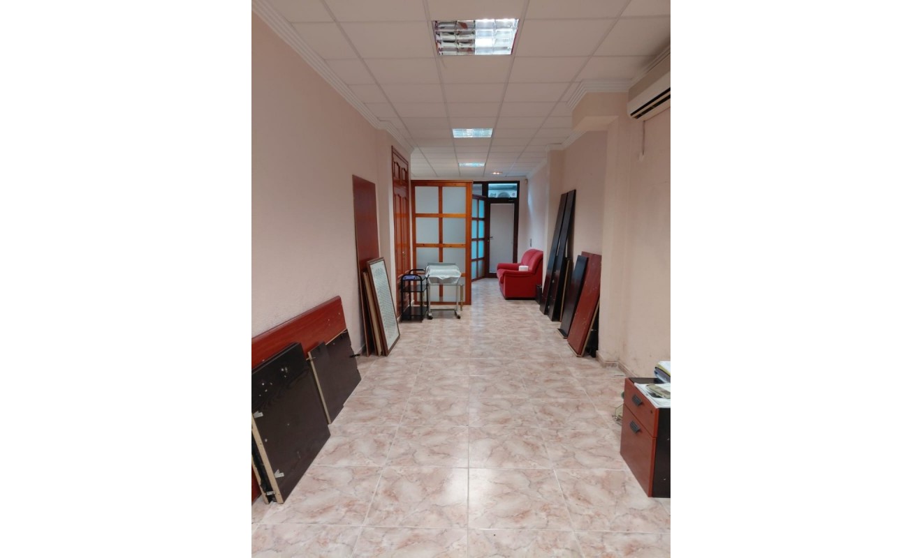 Wederverkoop - Local - Benidorm - Centro