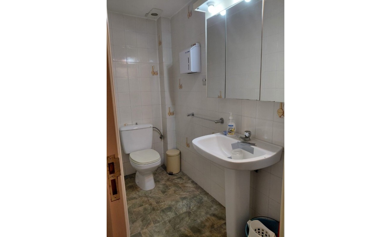 Wederverkoop - Local - Benidorm - Centro