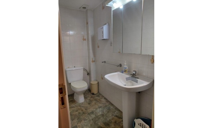 Wederverkoop - Local - Benidorm - Centro