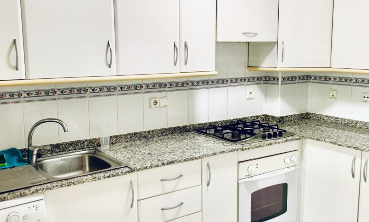 Wederverkoop - Apartment / flat - Albir - center
