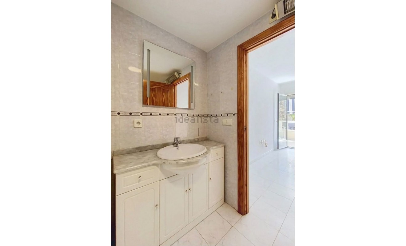 Wederverkoop - Apartment / flat - Albir - center