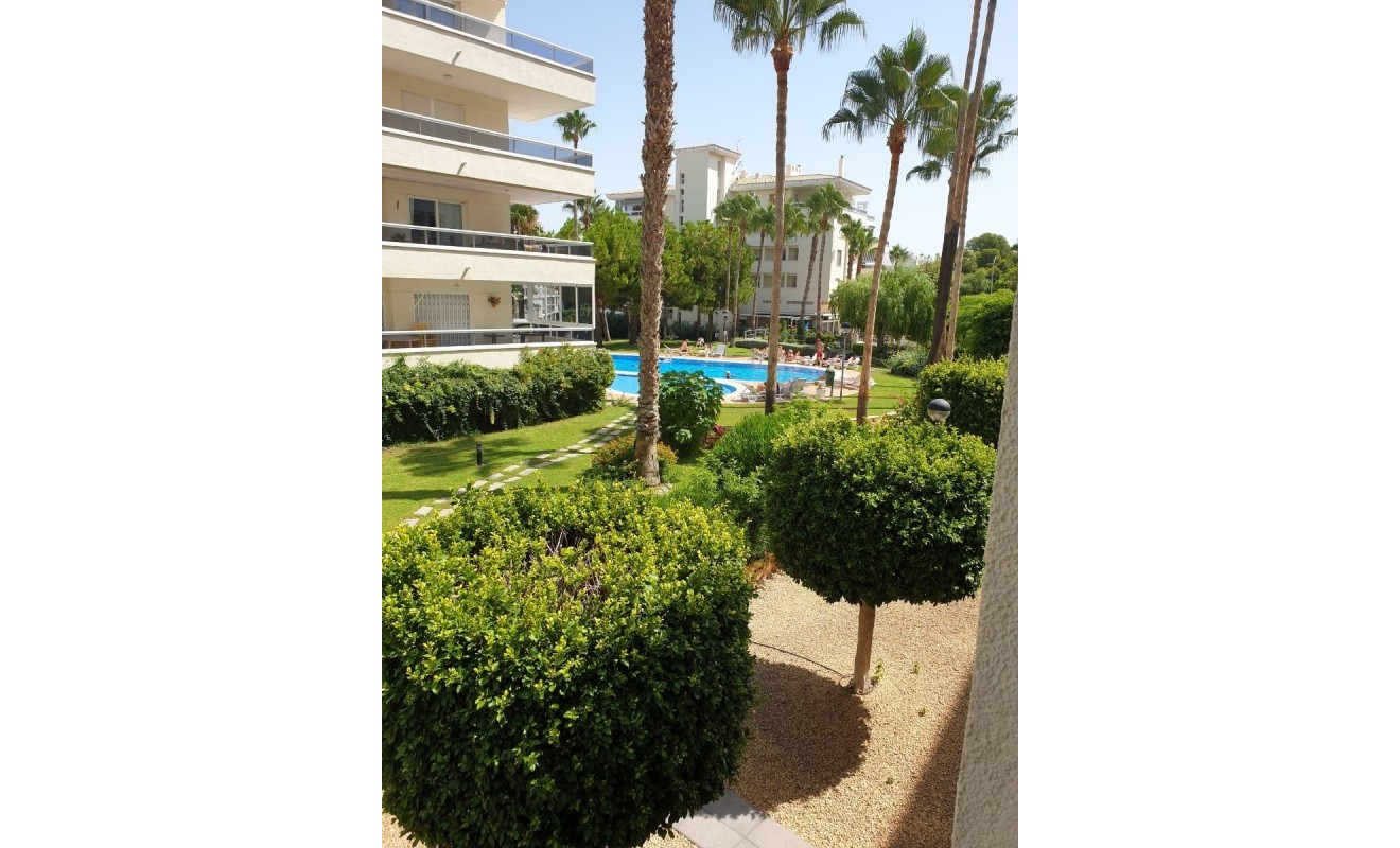 Wederverkoop - Apartment / flat - Albir - center
