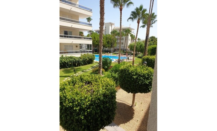 Wederverkoop - Apartment / flat - Albir - center
