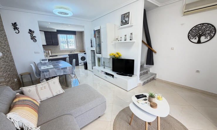 Sale - Apartment - Cabo Roig
