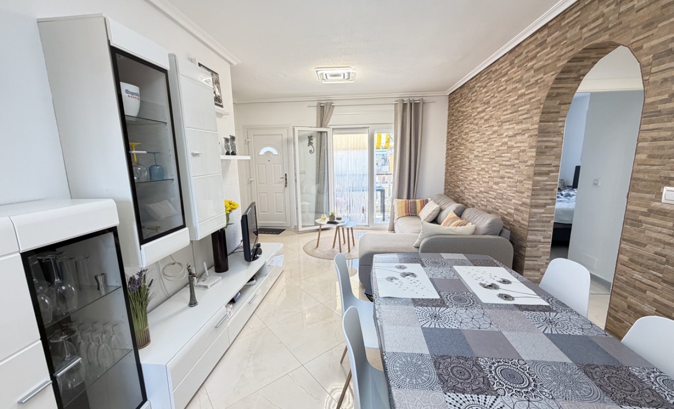 Sale - Apartment - Cabo Roig