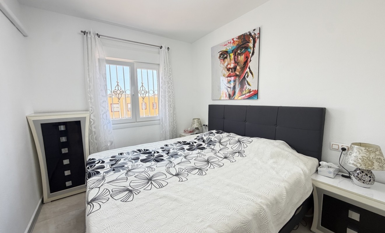 Sale - Apartment - Cabo Roig