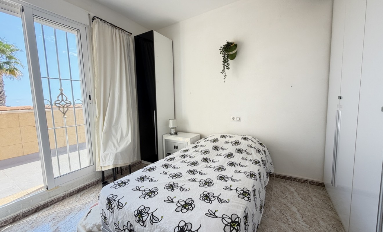 Sale - Apartment - Cabo Roig