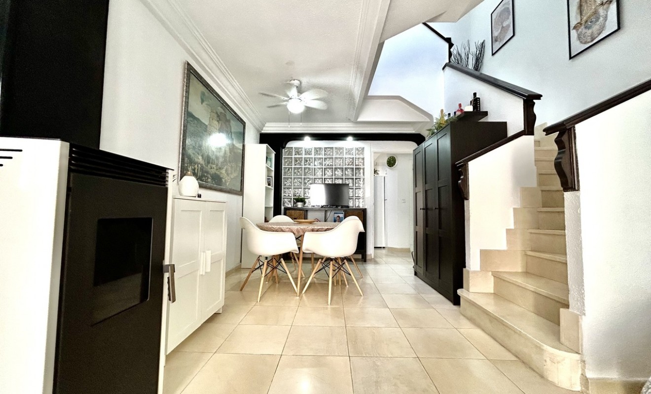 Sale - Townhouse - Formentera del Segura