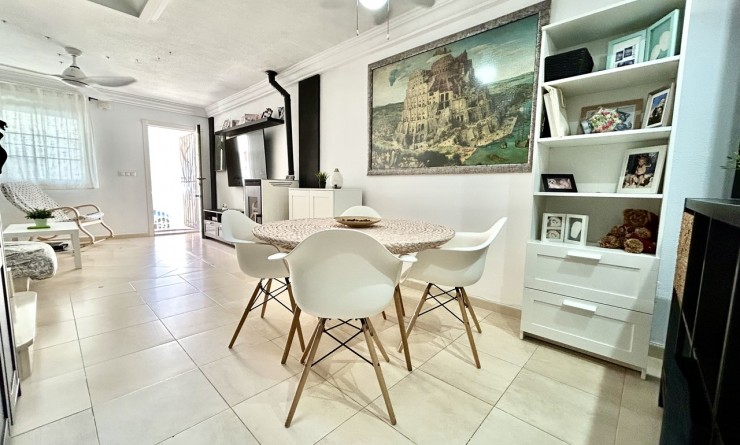 Sale - Townhouse - Formentera del Segura