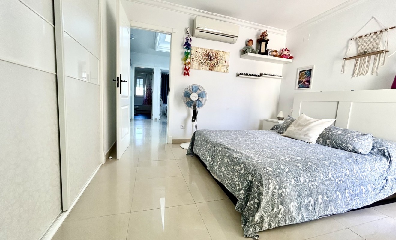 Sale - Townhouse - Formentera del Segura
