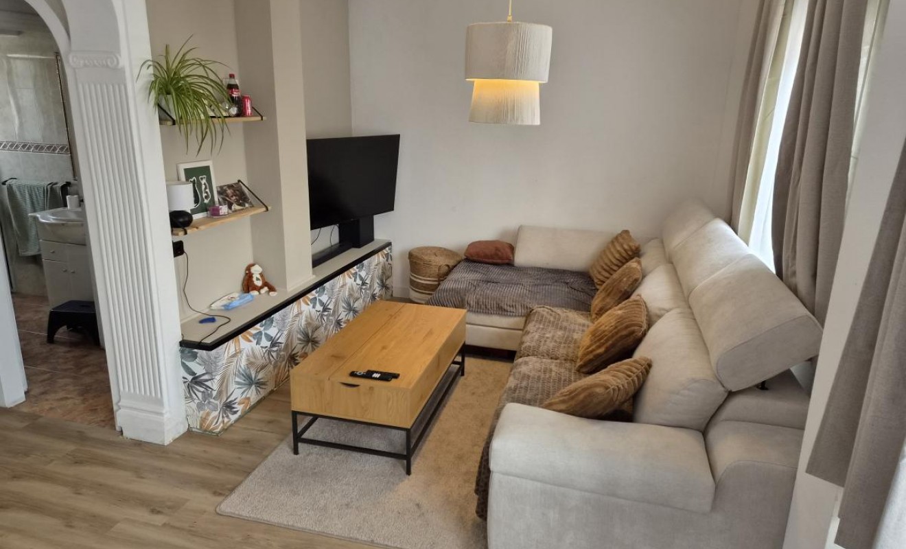 Sale - Semi-detached Villa - Torre de la Horadada