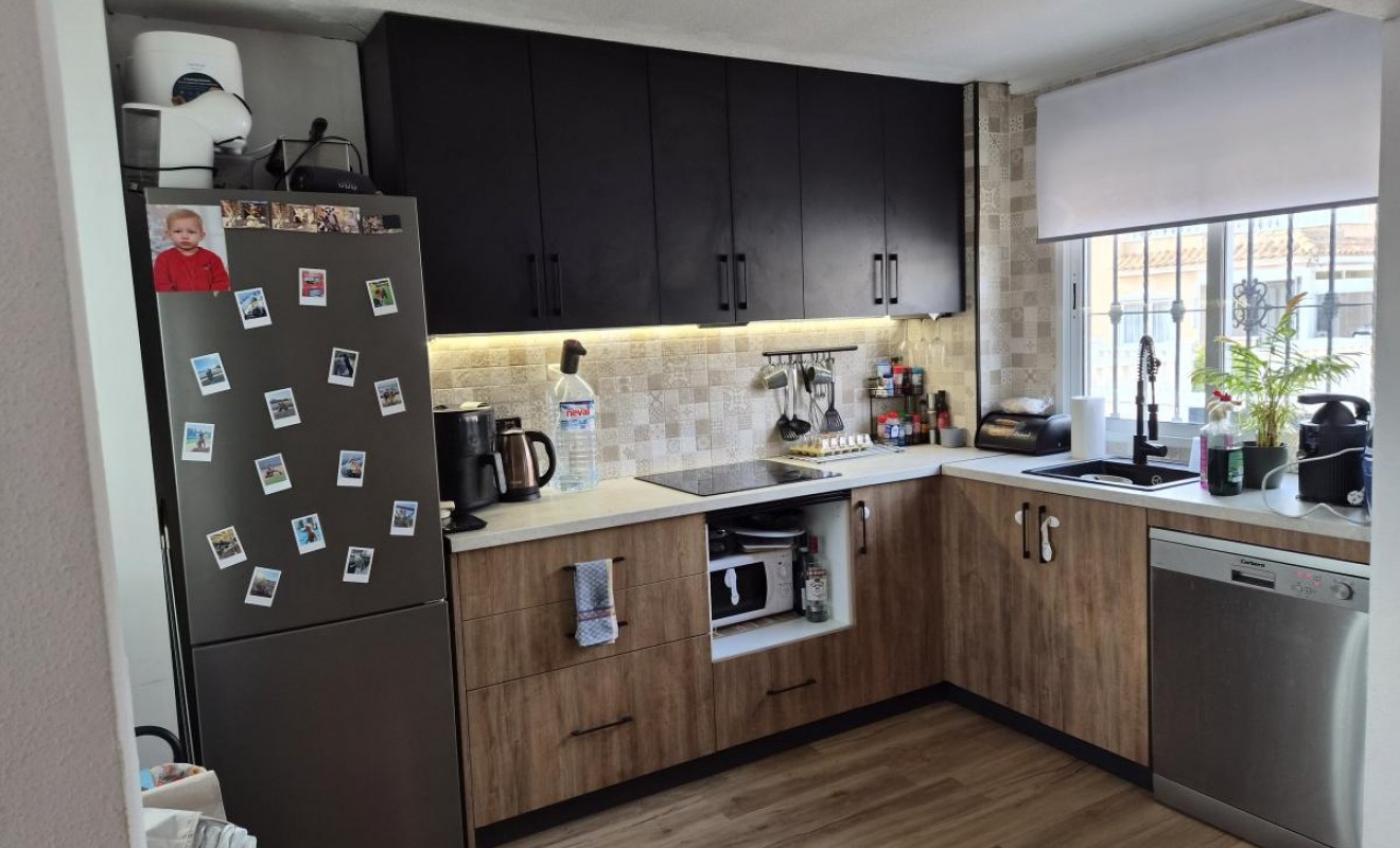 Sale - Semi-detached Villa - Torre de la Horadada