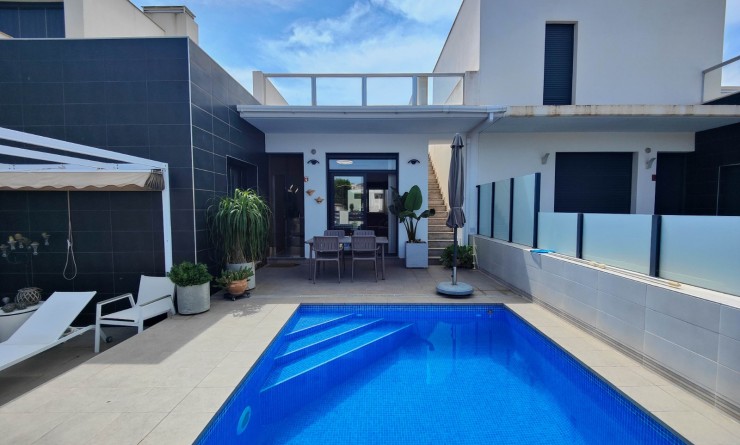Sale - Villa - Formentera del Segura