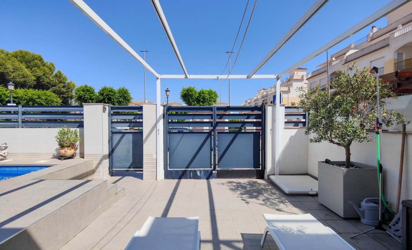 Sale - Villa - Formentera del Segura