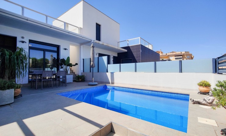 Sale - Villa - Formentera del Segura