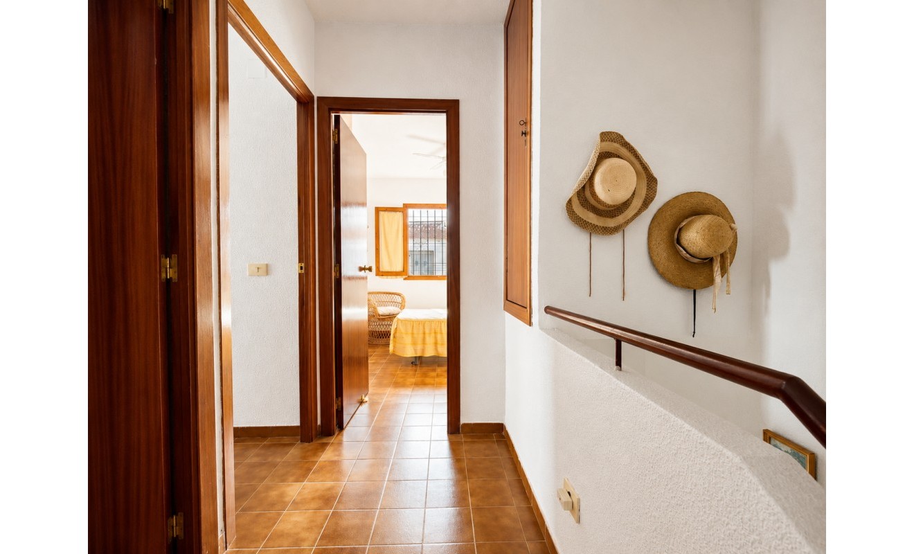 Wederverkoop - Herenhuis - Torrevieja - Nueva Torrevieja