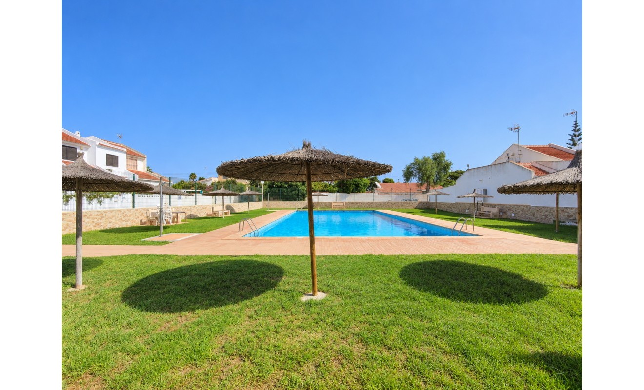 Wederverkoop - Herenhuis - Torrevieja - Nueva Torrevieja