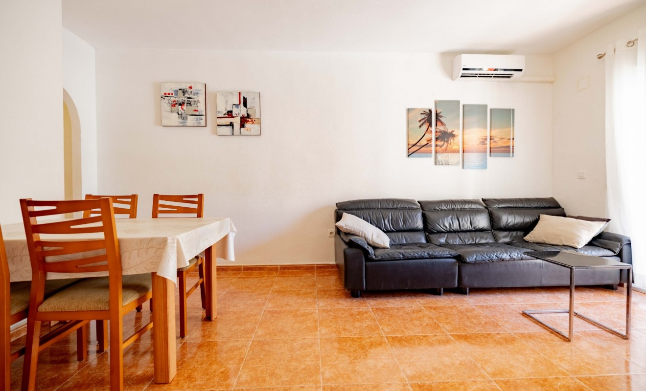 Wederverkoop - Apartment / Duplex - Torrevieja - Playa de los Locos