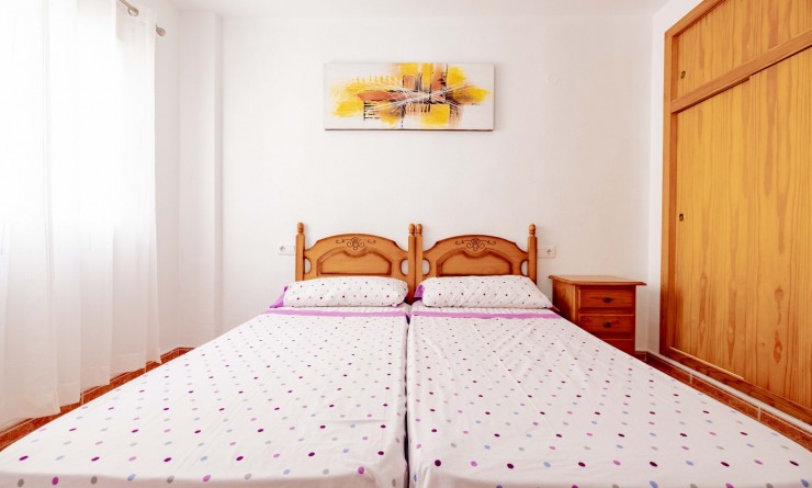 Wederverkoop - Apartment / Duplex - Torrevieja - Playa de los Locos