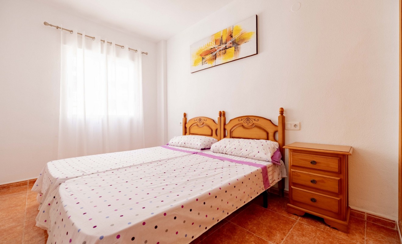 Wederverkoop - Apartment / Duplex - Torrevieja - Playa de los Locos