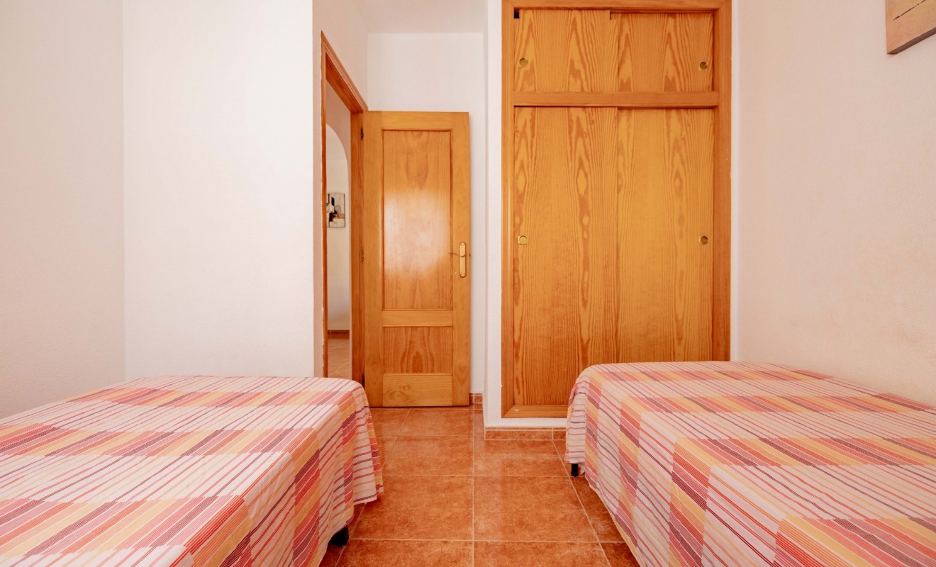 Wederverkoop - Apartment / Duplex - Torrevieja - Playa de los Locos