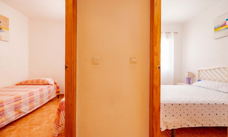 Wederverkoop - Apartment / Duplex - Torrevieja - Playa de los Locos