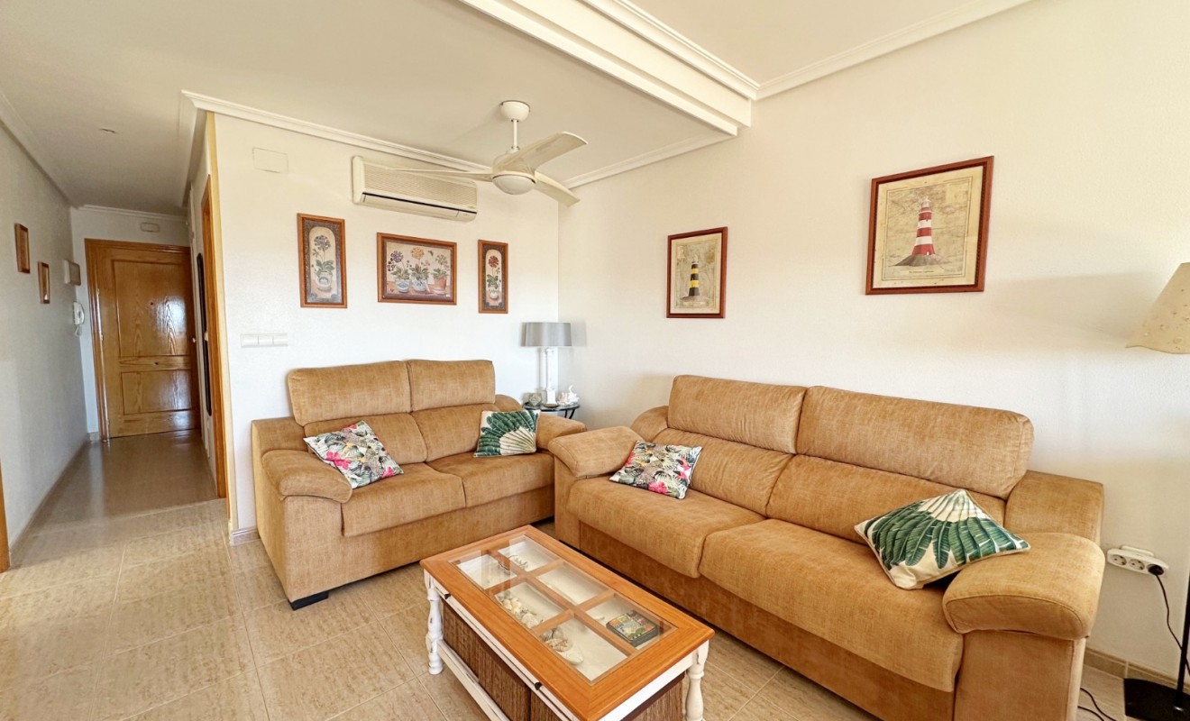 Wederverkoop - Apartment / Duplex - Orihuela Costa - Campoamor