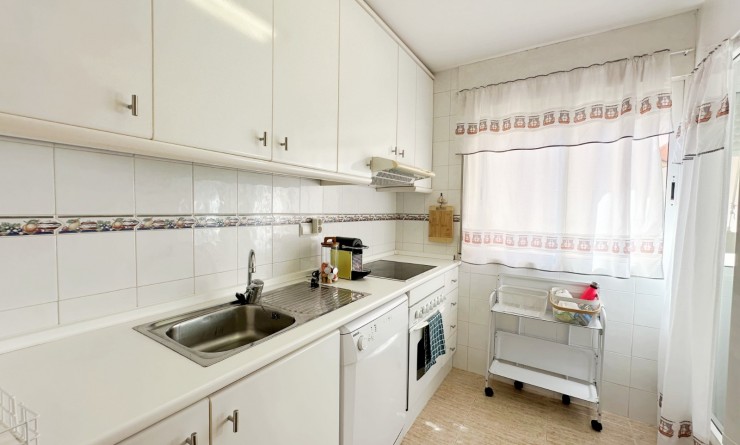 Wederverkoop - Apartment / Duplex - Orihuela Costa - Campoamor