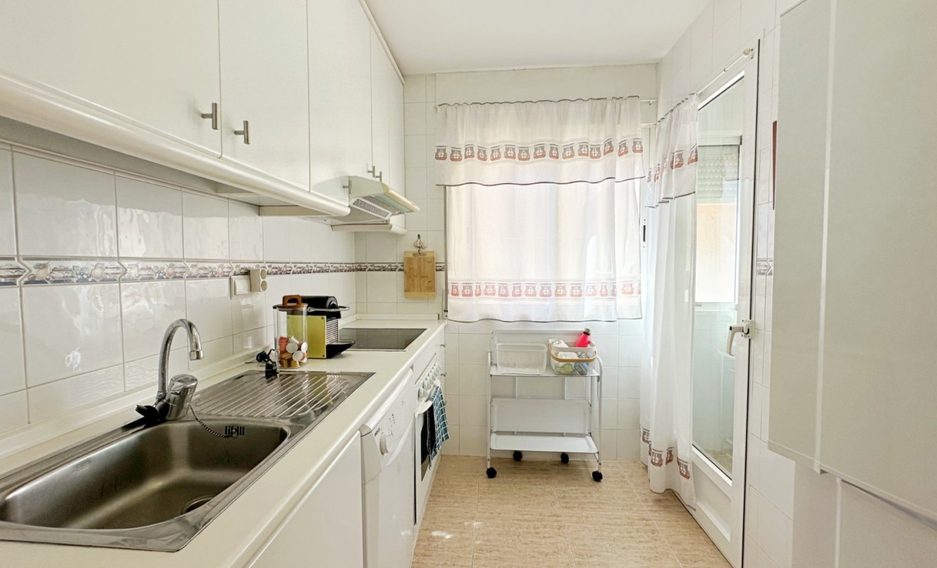 Wederverkoop - Apartment / Duplex - Orihuela Costa - Campoamor