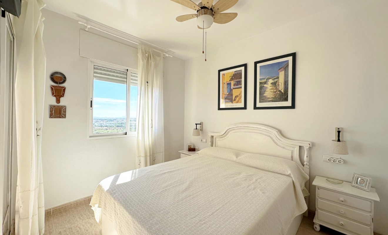 Wederverkoop - Apartment / Duplex - Orihuela Costa - Campoamor