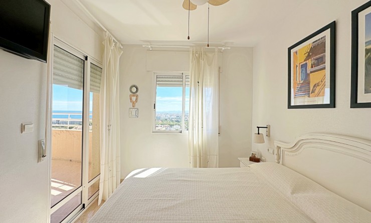 Wederverkoop - Apartment / Duplex - Orihuela Costa - Campoamor